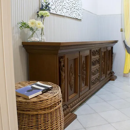 La Casa Di *